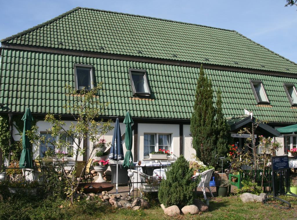 Romantik Landhaus & Pension Klaps Liebling Люббен Экстерьер фото